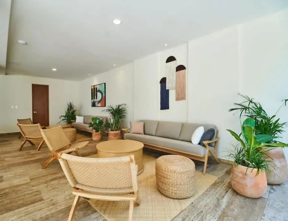 Stunning 2 Bedroom Apartment At Condo With Best Tulum Infinity And Jacuzzi By Waves Management Holiday home