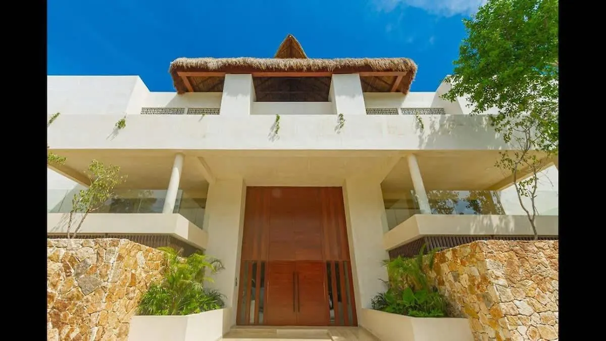 Holiday home Stunning 2 Bedroom Apartment At Condo With Best Tulum Infinity And Jacuzzi By Waves Management Mexico